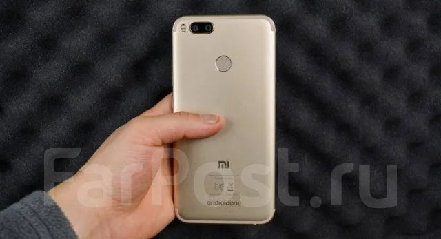 Xiaomi Mi A1. �����, 4G LTE, Dual-SIM ����