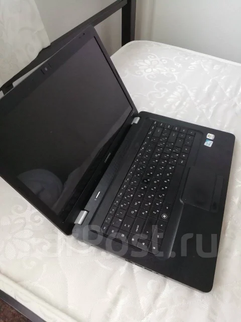 HP Compaq. 15.6", 2 400����, ��� 2048 ��, ���� 250���, WiFi: 1, Bluetooth: 1, ����������� �� 1��. ����