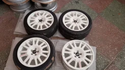 Cromodora. 8.0x17", 5x100, ET35 ����