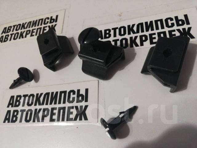 Клипса, крепёж бампера к подкрылку Toyota 5387958010, 4774958010 2шт ...