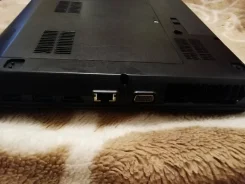 Lenovo G580. 15.6", 2,6����, ��� 4 ��, ���� 498���, WiFi, Bluetooth, ����������� �� 2��. ����