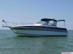 Four Winns. 1993 ���, ����� 12��., ��������� ������������, 500��.�., ������ ����