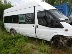 Ford Transit ����