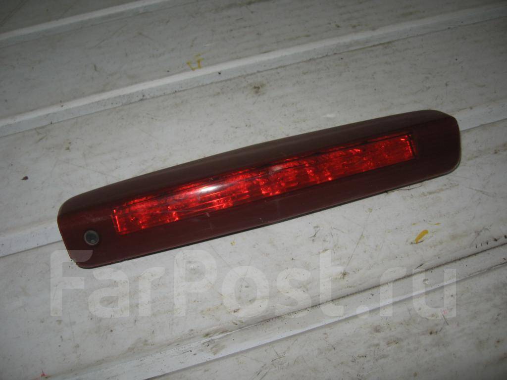 Дополнительный стоп сигнал на хэтчбек. Дополнительный стоп сигнал солярис седан артикул. Дополнительный стоп сигнал фокус 3 седан. Повторитель стоп сигнала форд фокус 2 седан. Дополнительный стоп сигнал на хэтчбек.