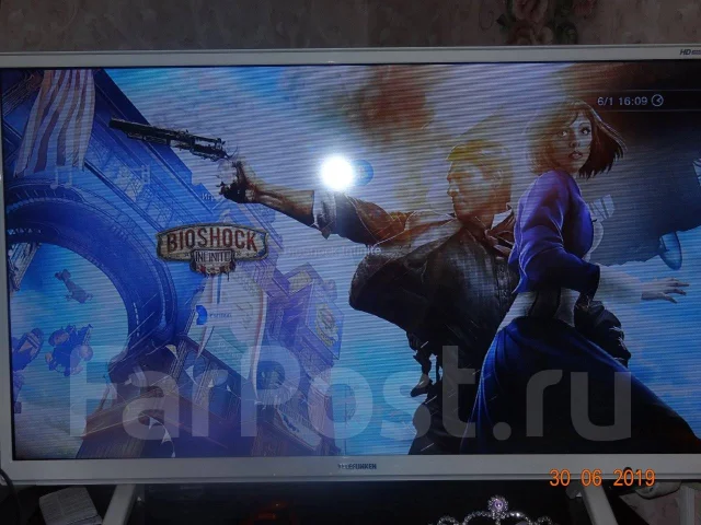 Sony PlayStation 3 Super Slim ����