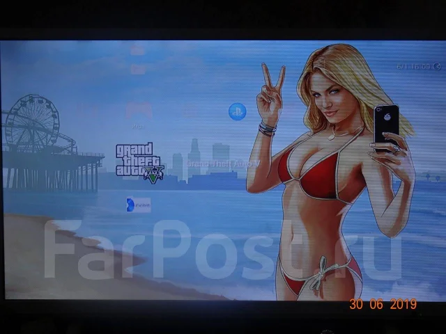 Sony PlayStation 3 Super Slim ����