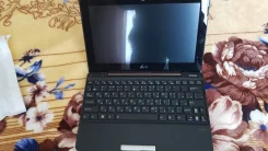 Asus Eee PC 1018P. 12.5", ��� 256 �� � ������, WiFi, Bluetooth, ����������� �� 8��.