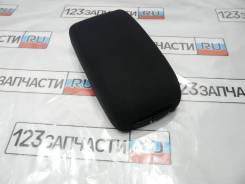 Подлокотник Mitsubishi Outlander CW5W в Новосибирске Подлокотник Mitsubishi Outlander CW5W