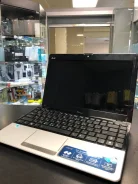Asus Eee PC 1015BX. 1,7����, ��� 2048 ��, ���� 320���, WiFi, Bluetooth, ����������� �� 2��. ����
