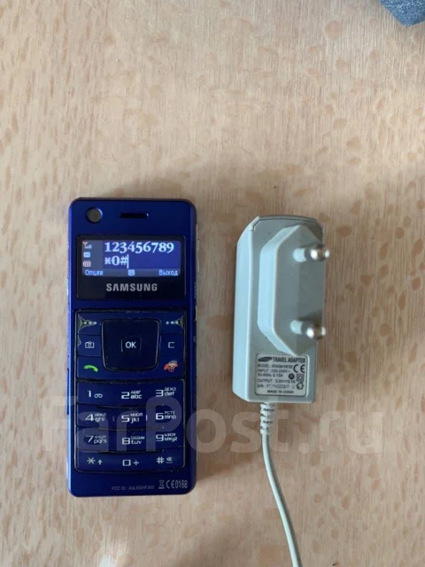 Samsung F300. �/� ����