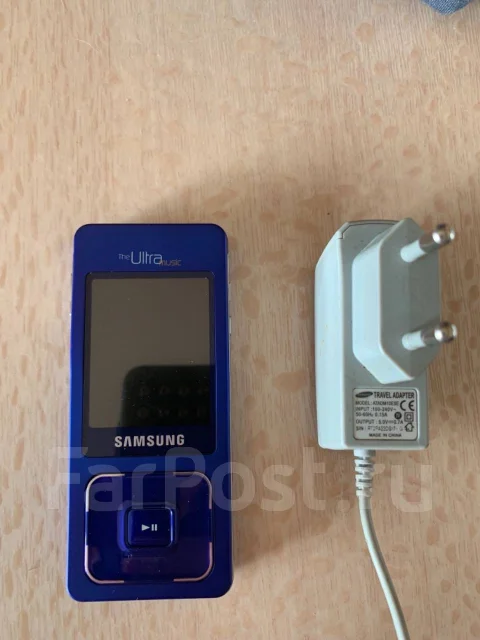 Samsung F300. �/� ����