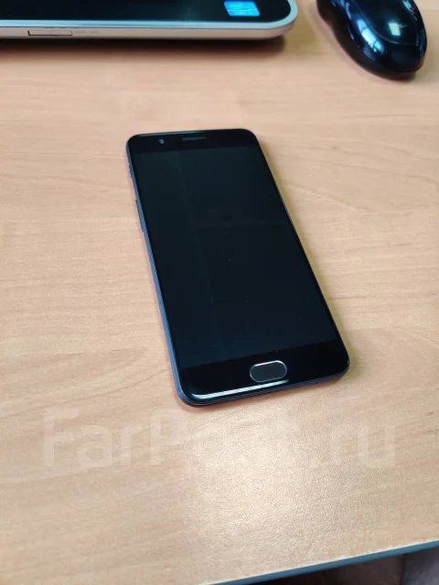 OnePlus 5. �/�, �����, 4G LTE, Dual-SIM, NFC ����