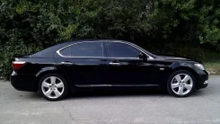 Lexus LS460L ����
