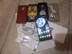 Samsung Galaxy A8 2018. �����, 32 ��, �������, 3G, 4G LTE, NFC