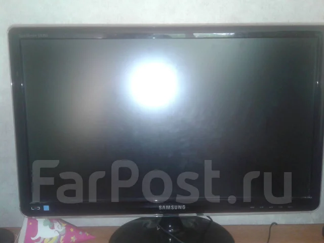 Samsung. 24" ����