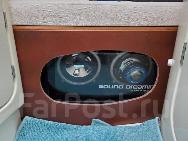 Yamaha FR-28. 2001 ���, ����� 9��., ��������� ������������, 200��.�., ������ ����