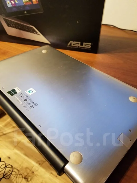 Asus Transformer Book TX300CA. 13", ��� 4 ��, ���� 650���, WiFi: 1, Bluetooth: 1 ����