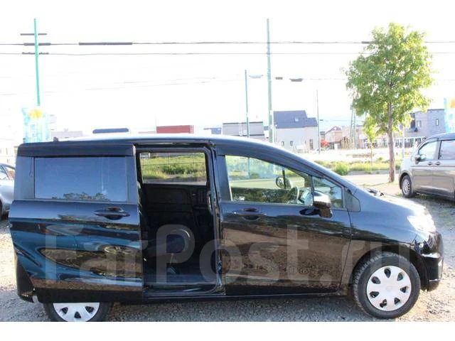 Honda Freed Spike. �������, 4wd, 1.5 (118��.�.), ������, 62����. ��, �/�. ��� ����� �� ������������ ����