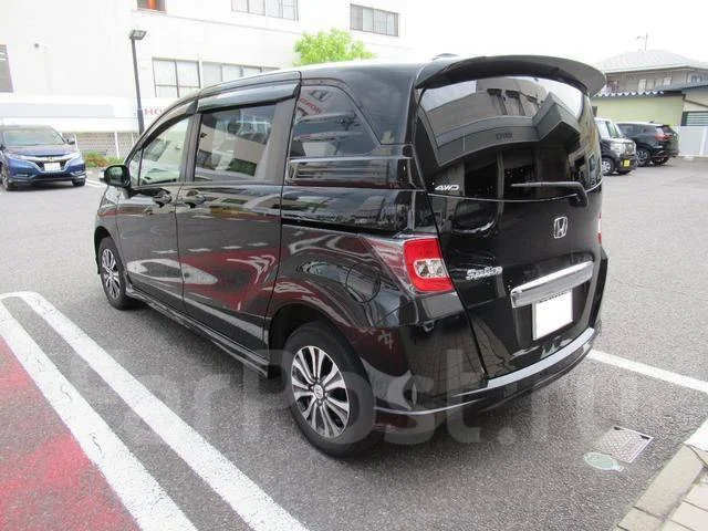 Honda Freed Spike. �������, 4wd, 1.5 (118��.�.), ������, 23����. ��, �/�. ��� ����� �� ������������ ����