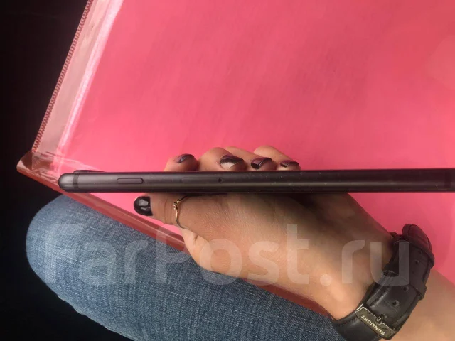 Apple iPhone 8 Plus. �/�, ������, 3G, 4G LTE, Dual-SIM, ����������, NFC ����