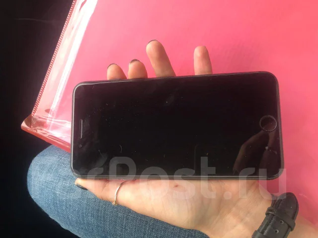 Apple iPhone 8 Plus. �/�, ������, 3G, 4G LTE, Dual-SIM, ����������, NFC ����