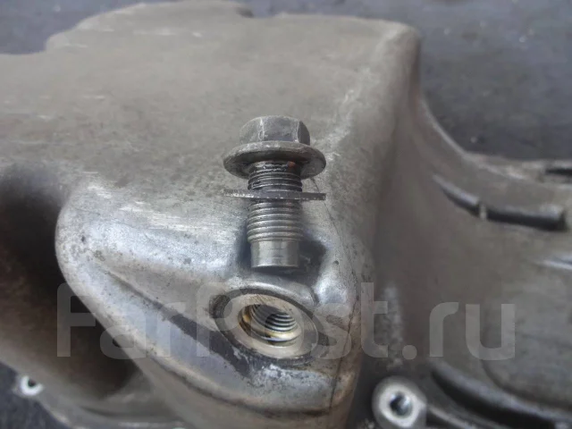 ������ ��������� 2SZFE Toyota 12101-23052 ����