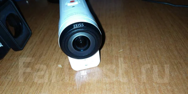 Sony FDR. 8 - 8.9 �� ����