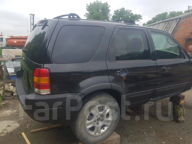 Ford Escape. EPFWF, AJ ����