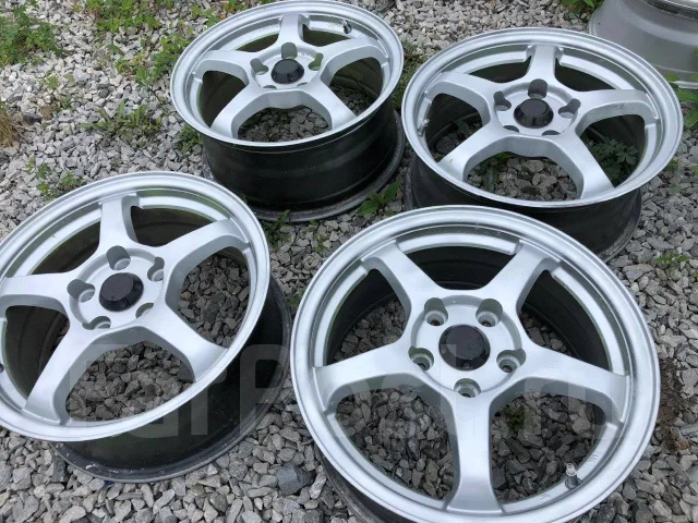 Rozest SS-01. 7.0x16", 5x114.3, ET48, �� 72���. ����