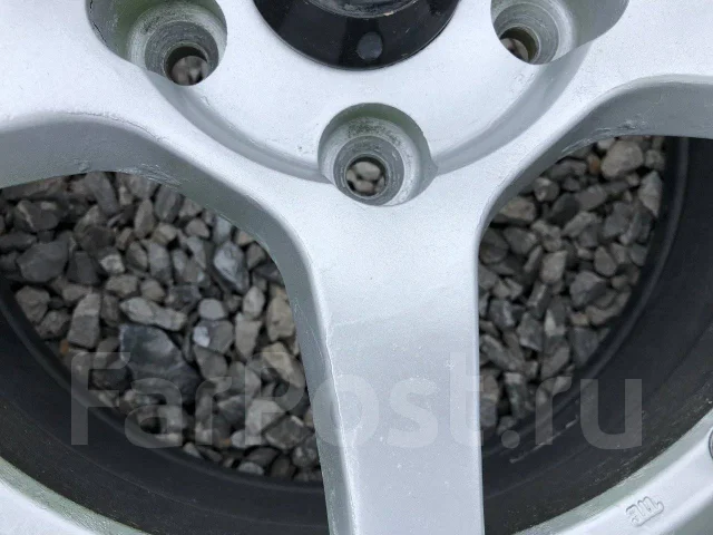 Rozest SS-01. 7.0x16", 5x114.3, ET48, �� 72���. ����