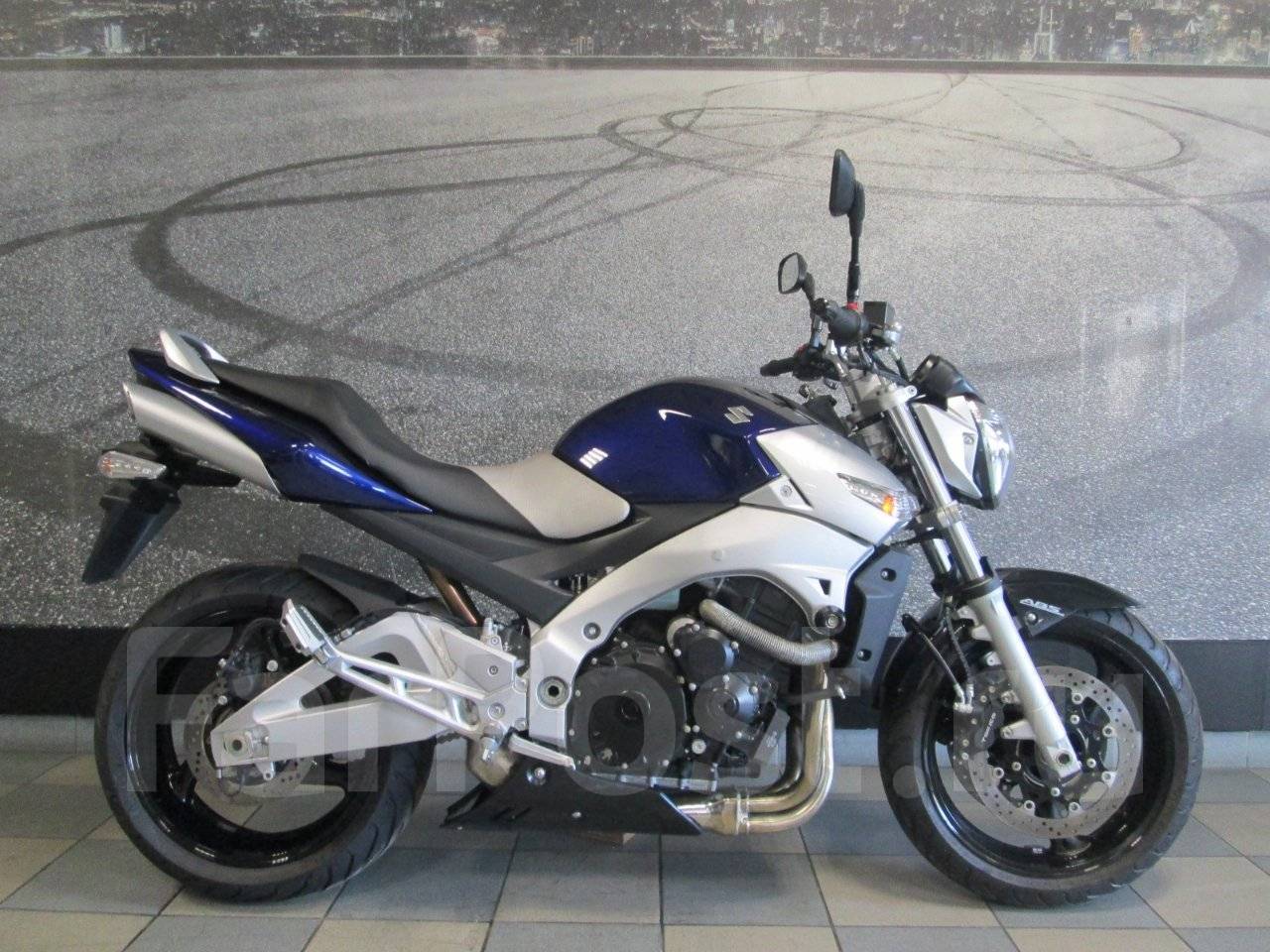 Suzuki GSR 400 ABS