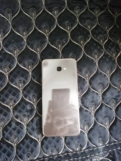 Samsung Galaxy J4. �/�, ������� ����