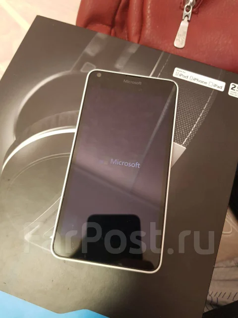 Microsoft Lumia 640. �/�, �����, Dual-SIM, NFC ����