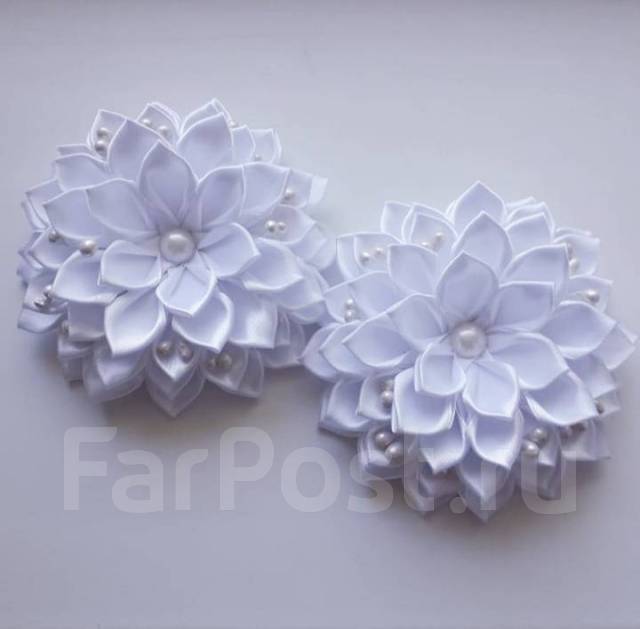Банты на 1 сентября МК КАНЗАШИ Пышные белые банты DIY Kanzashi Amazing Ribbon flowers Laços de fita