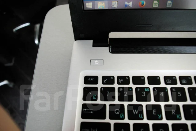 Asus K56CB-XO198H. 15.6", ��� 16 ��, ���� 500���, WiFi: 1, Bluetooth: 1, ����������� �� 3��. ����