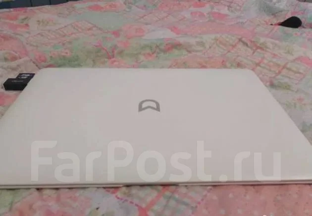 IRBIS. 14", 1,4����, ��� 2048 ��, WiFi: 1, Bluetooth: 1 ����
