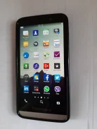 BlackBerry Z30. �/�, ������, 3G, 4G LTE, NFC ����