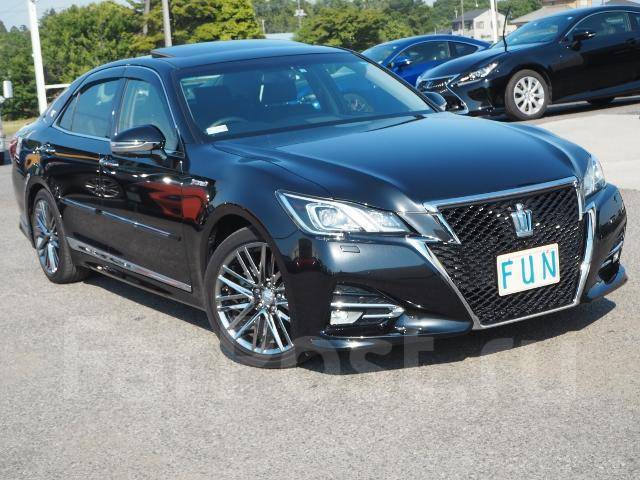 Toyota Crown 2015 черный