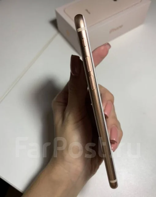 Apple iPhone 8. �/�, �������, 3G, 4G LTE, NFC ����