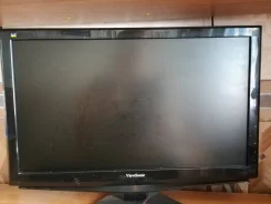 ViewSonic. 22", ���������� �� (LCD)