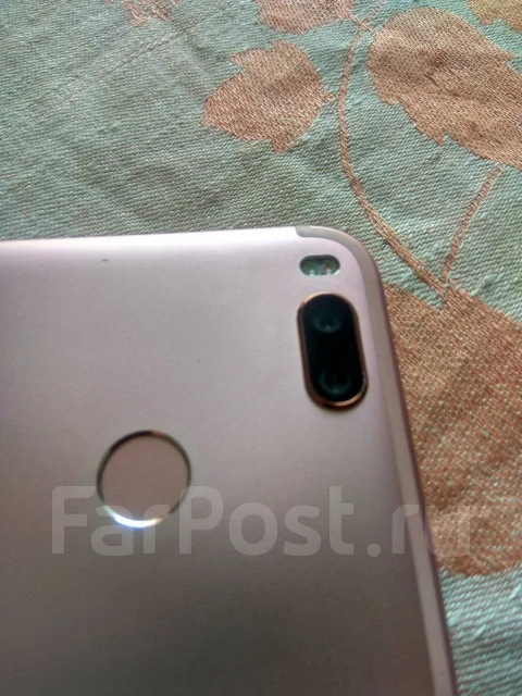 Xiaomi Mi5X. �/�, �������, 3G, 4G LTE, Dual-SIM, ���������� ����