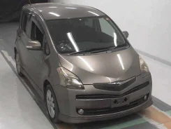 Toyota Ractis. �������, ��������, 1.5, ������, �/�, ��� ���. ��� ����� �� ������������ ����