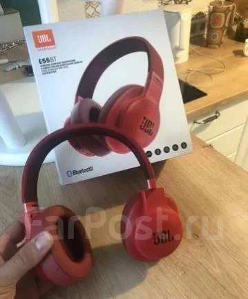 JBL E55BT ����