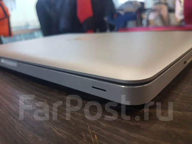 Apple MacBook Pro 13 2011 Early MC724. 13.3", 2,8����, ��� 4 ��, ���� 750���, WiFi: 1, Bluetooth: 1, ����������� �� 3��. ����