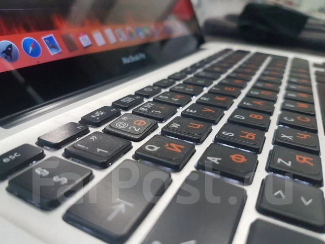 Apple MacBook Pro 13 2011 Early MC724. 13.3", 2,8����, ��� 4 ��, ���� 750���, WiFi: 1, Bluetooth: 1, ����������� �� 3��. ����