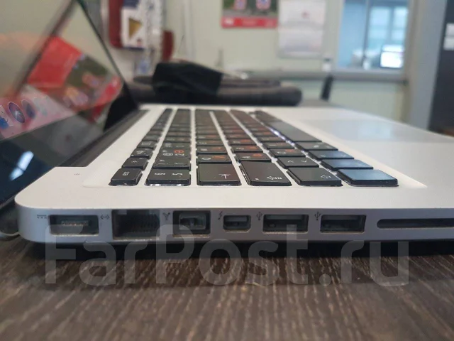Apple MacBook Pro 13 2011 Early MC724. 13.3", 2,8����, ��� 4 ��, ���� 750���, WiFi: 1, Bluetooth: 1, ����������� �� 3��. ����