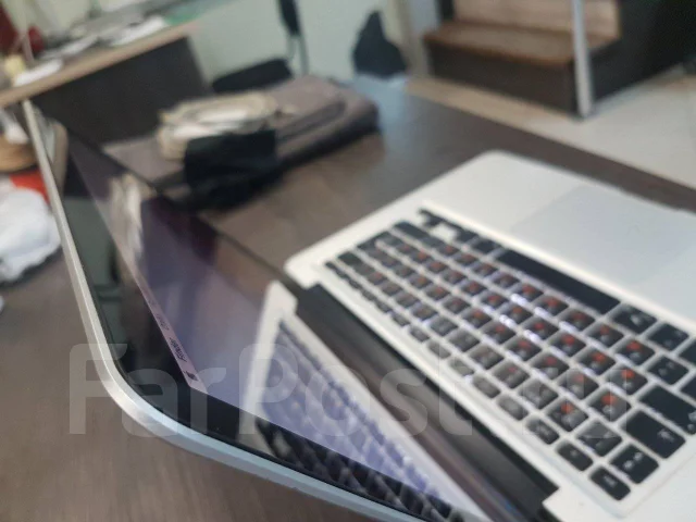 Apple MacBook Pro 13 2011 Early MC724. 13.3", 2,8����, ��� 4 ��, ���� 750���, WiFi: 1, Bluetooth: 1, ����������� �� 3��. ����