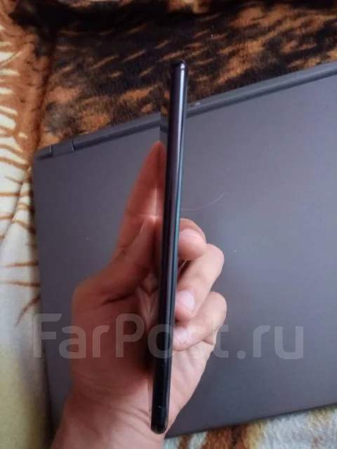 Huawei Nova 3. �/�, ������, 4G LTE, Dual-SIM, ����������, NFC ����