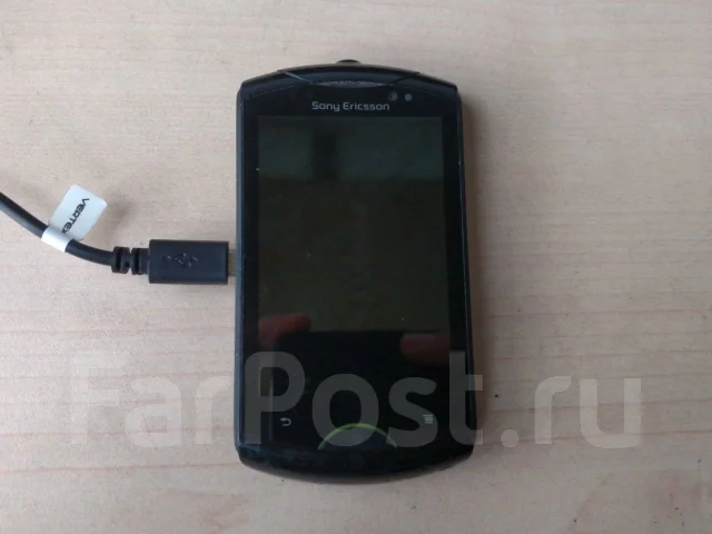 Sony Ericsson Live with Walkman. �/�, ������, 3G ����