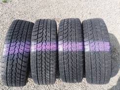 Toyo Winter Tranpath S1, 215/70R15 в Благовещенске Toyo Winter Tranpath S1. Зимние, без шипов, 2010 год, 5 %